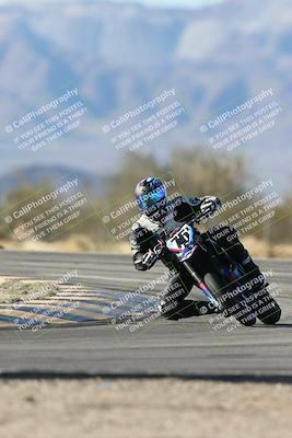 media/Dec-07-2025-CVMA (Sun) [[3e7d2de5dc]]/Race 12- Formula 40 MW and LW/